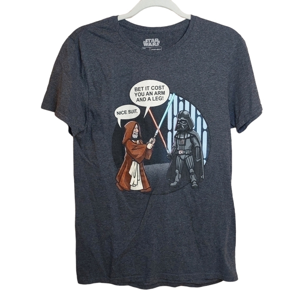 STAR WAR NOVELTY SHORT SLEEVE TEE- SMALL 👚